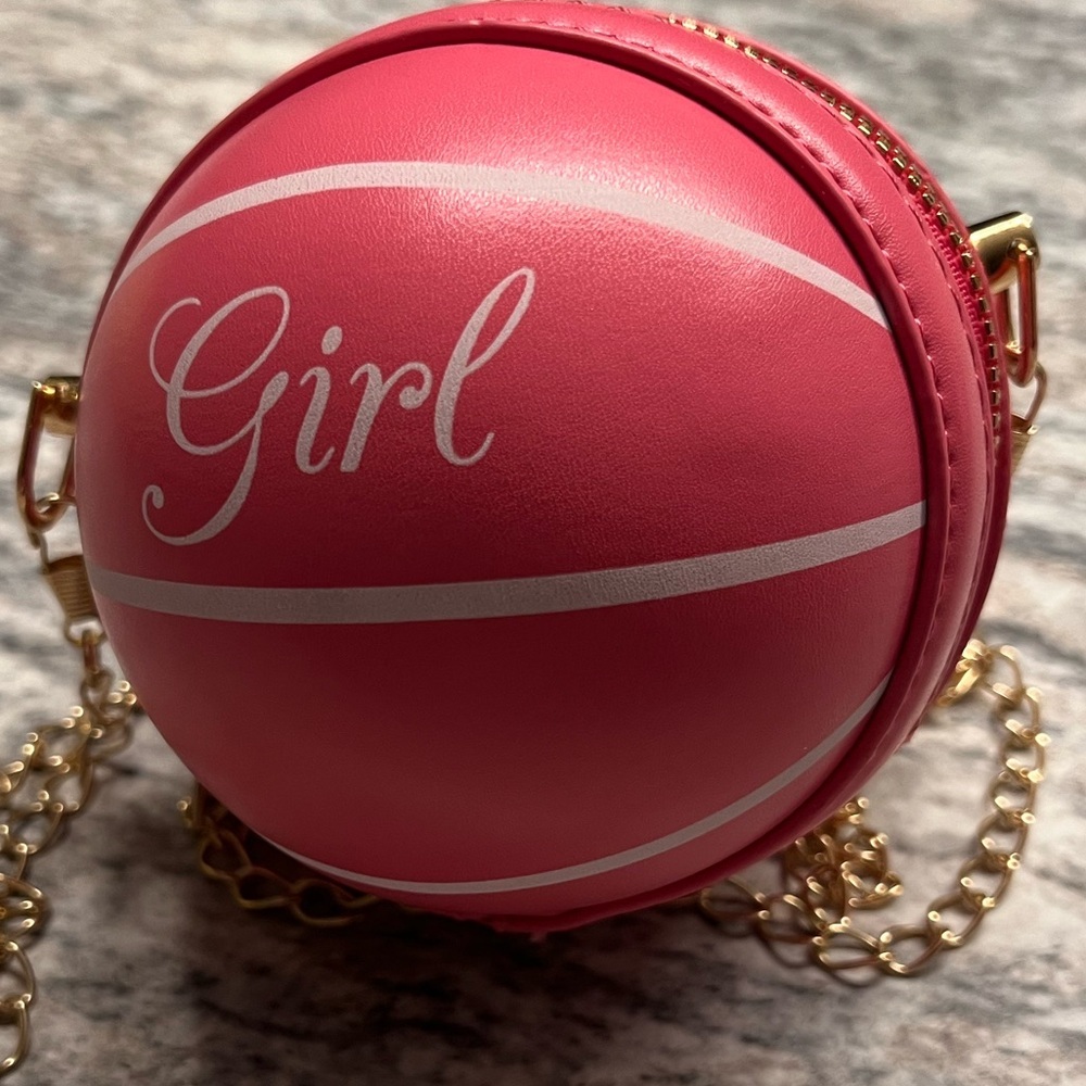Chic Pink Girls Basketball-Shaped Shoulder Bag NWOT Boutique - Picture 3 of 7
